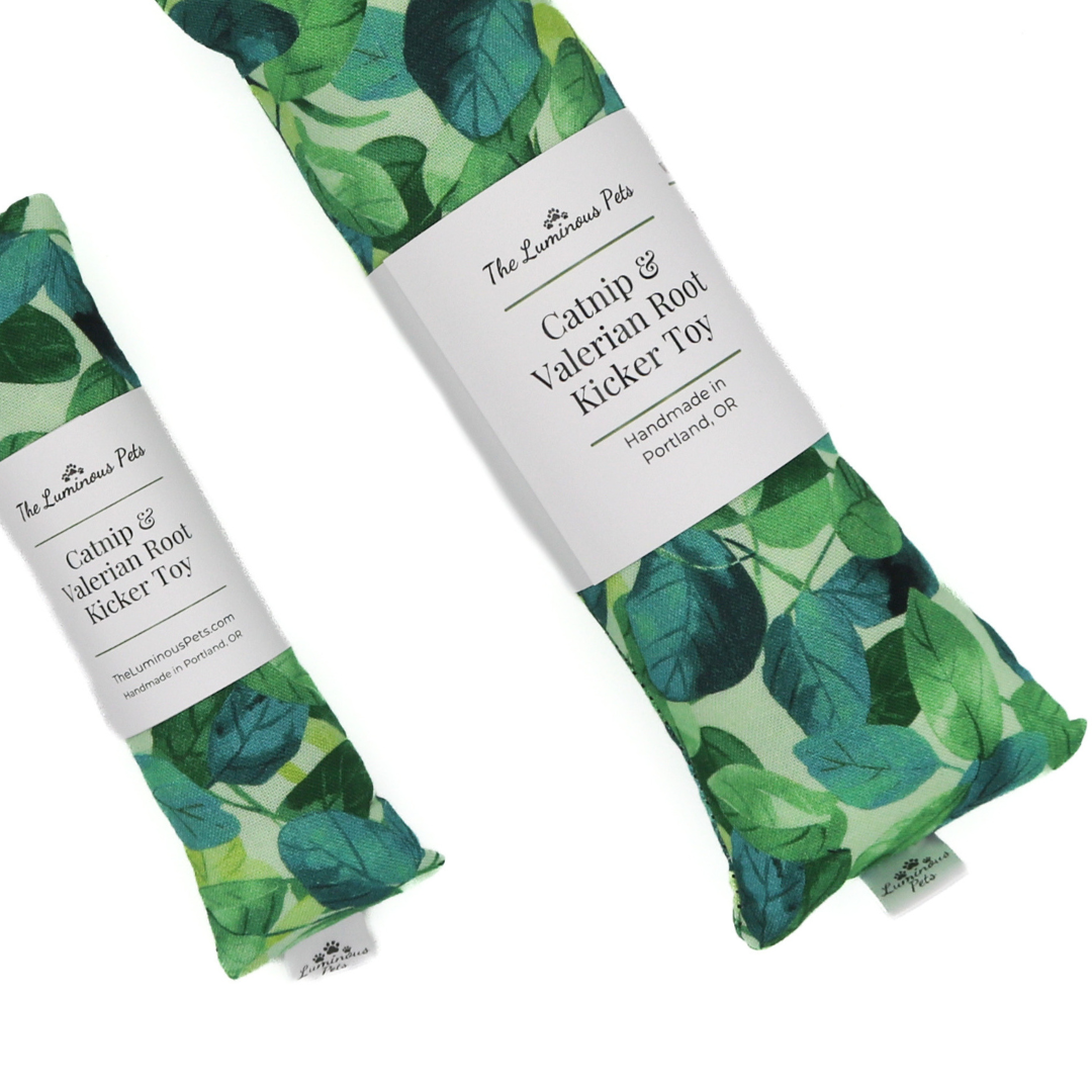 Catnip and valerian root cat toy by The Luminous Pets _ Watercolor Leaves