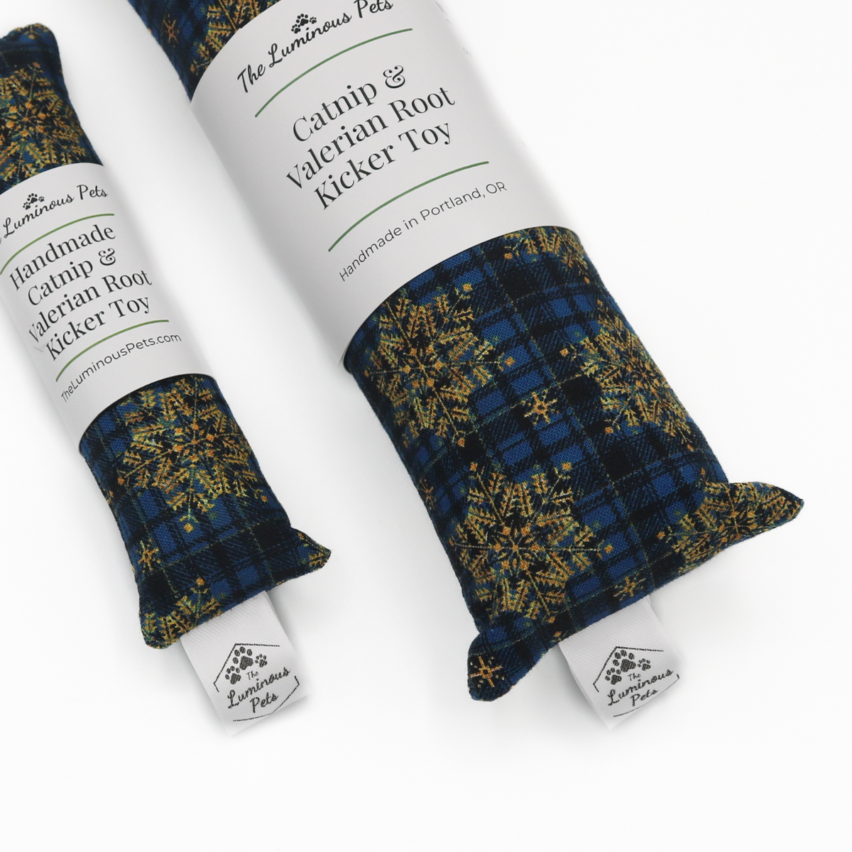 Organic catnip with valerian root cat toys by The Luminous Pets | Golden snowflakes on plaid for winter / Christmas